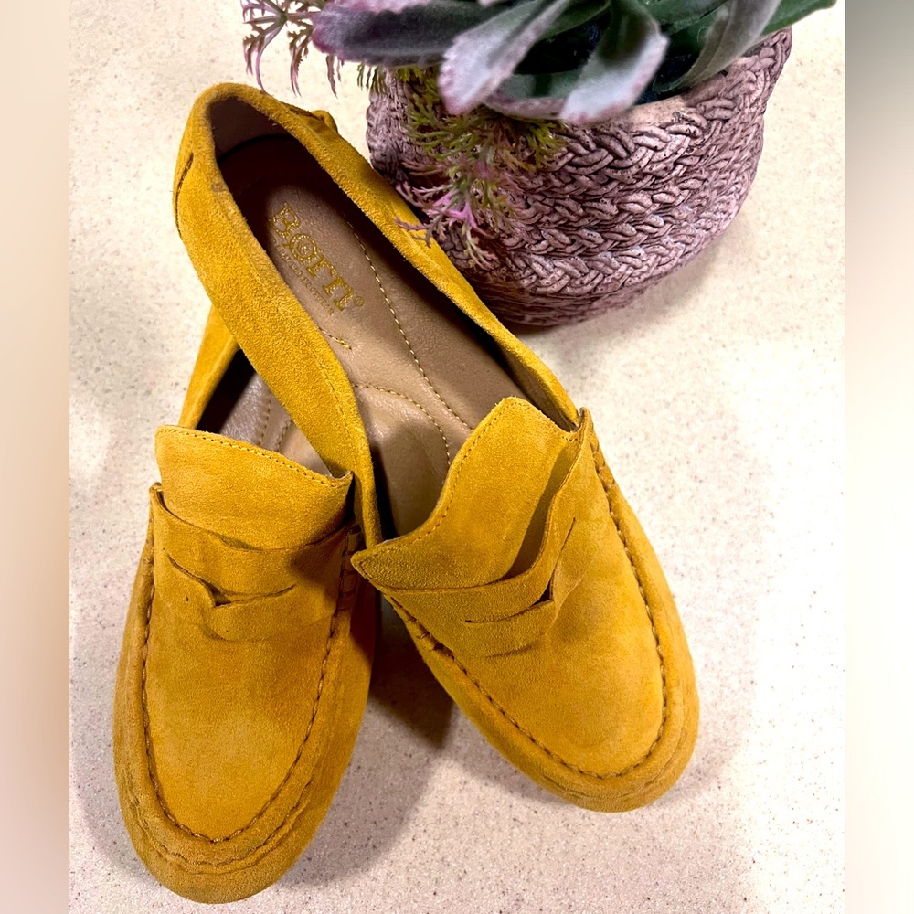 Born Womens Melinda Loafer Flat Shoes Yellow Suede Slip On Penny Solid